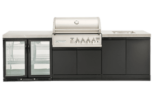Gas 4B Outdoor kitchen with under bench sink and double fridge