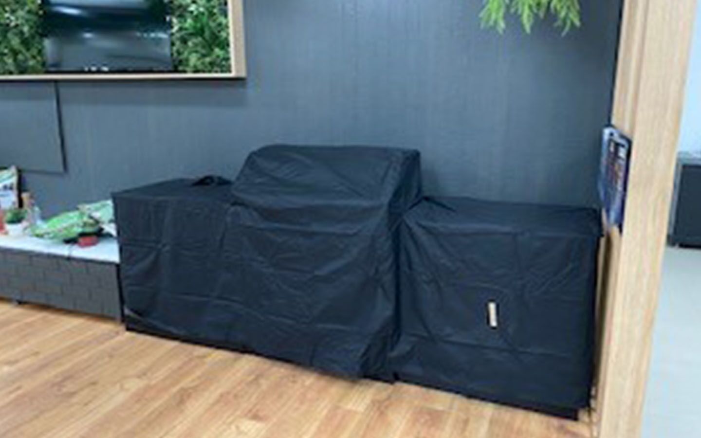 Outdoor kitchen cover insitu